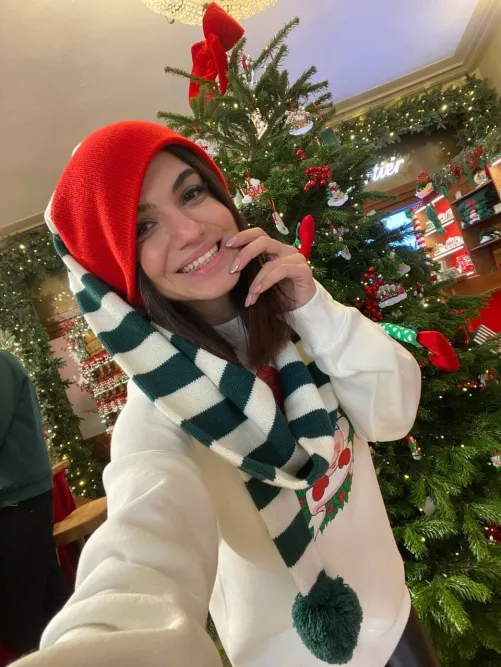 adelina_student blowjob