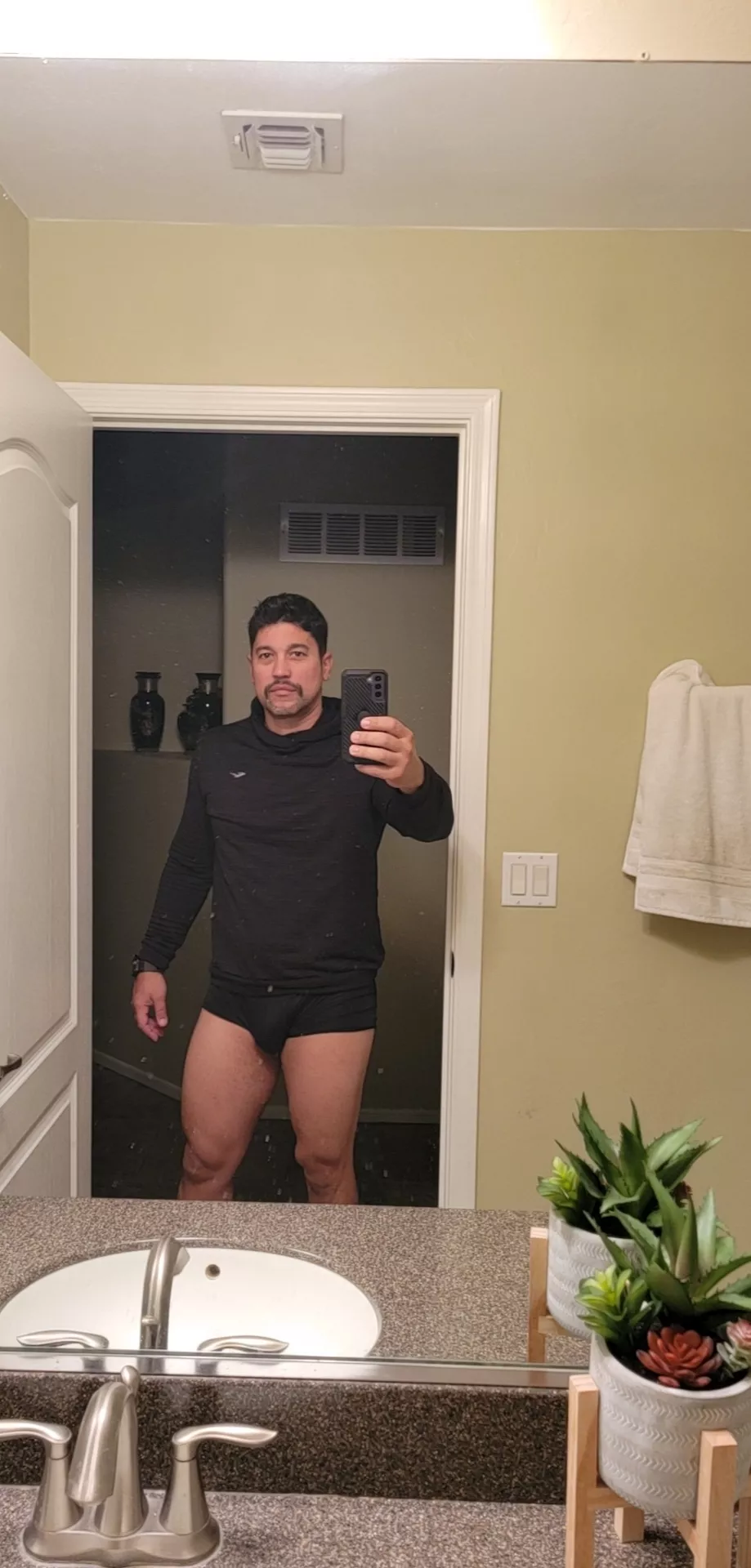 After an intense leg workout (M) After an intense leg workout (M)