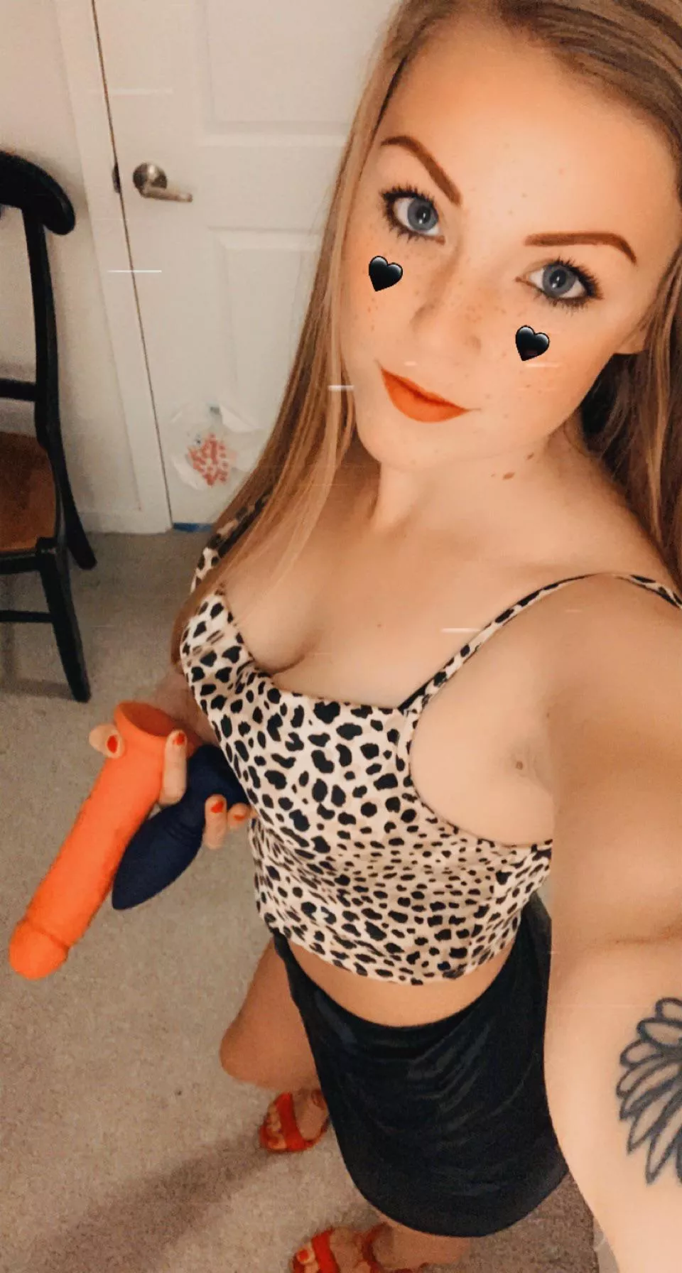 After I fuck you. I want this plug in your ass all day 24/7.