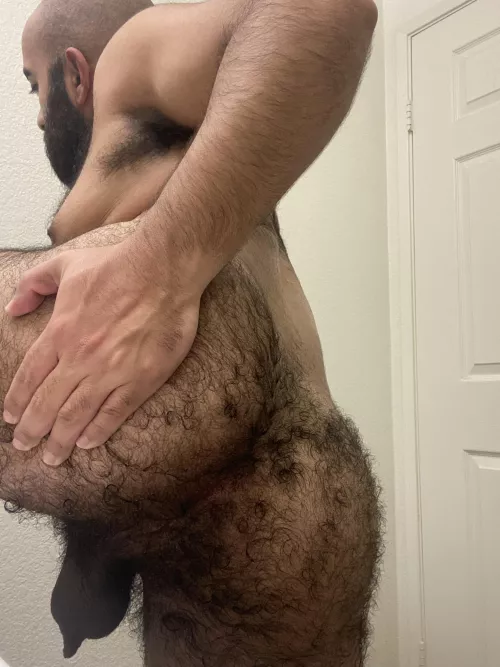 After my shower, freshly clean. Who wants to make it dirty again?π