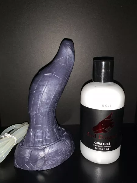 After seeing others reviews on the small, I bought a mini Habu w/o looking at the dimensions. Needless to say, mini Habu is TINY. Wish I would have gone with a small instead! Picture w/ the cumlube to get an idea of it’s size.