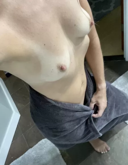After shower fun…. Happy Friday! After shower fun…. Happy Friday!