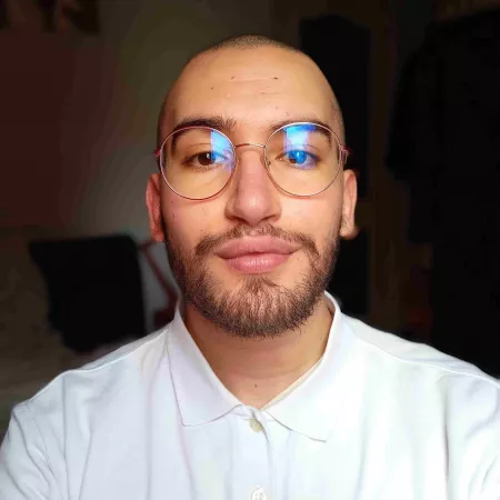 After years of struggling with skin issues I'm finally (sorta) happy with the way I look π After years of struggling with skin issues I'm finally (sorta) happy with the way I look π