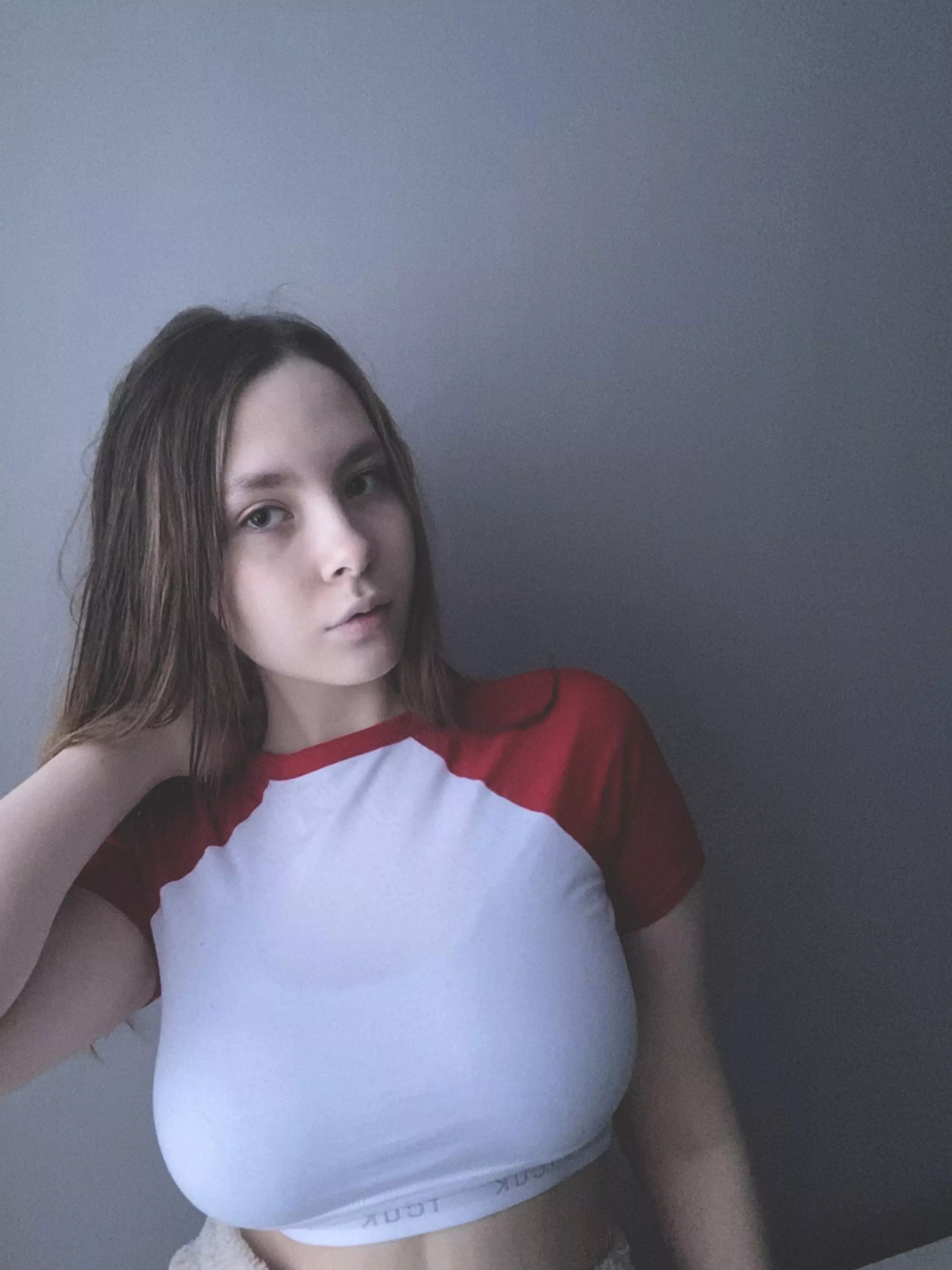 after-shower freshness 💧(f18) after-shower freshness 💧(f18)