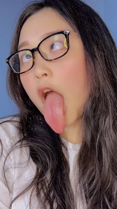 ahh~ senpai!~ ahh~ senpai!~