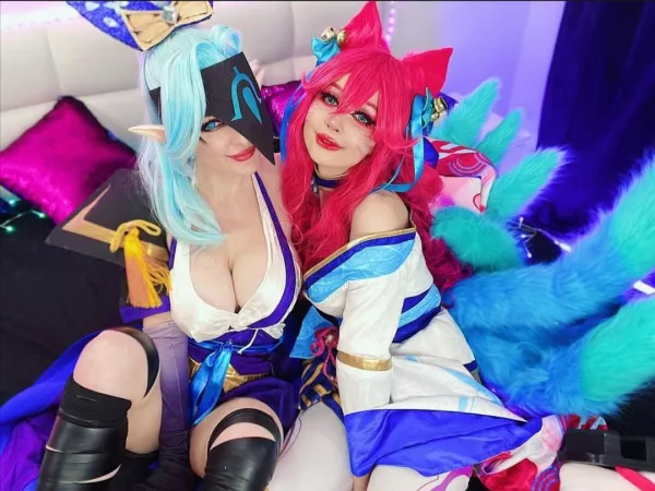 Ahri and Vayne from League of Legends by Purple Bitch and Amber Hallibell Ahri and Vayne from League of Legends by Purple Bitch and Amber Hallibell