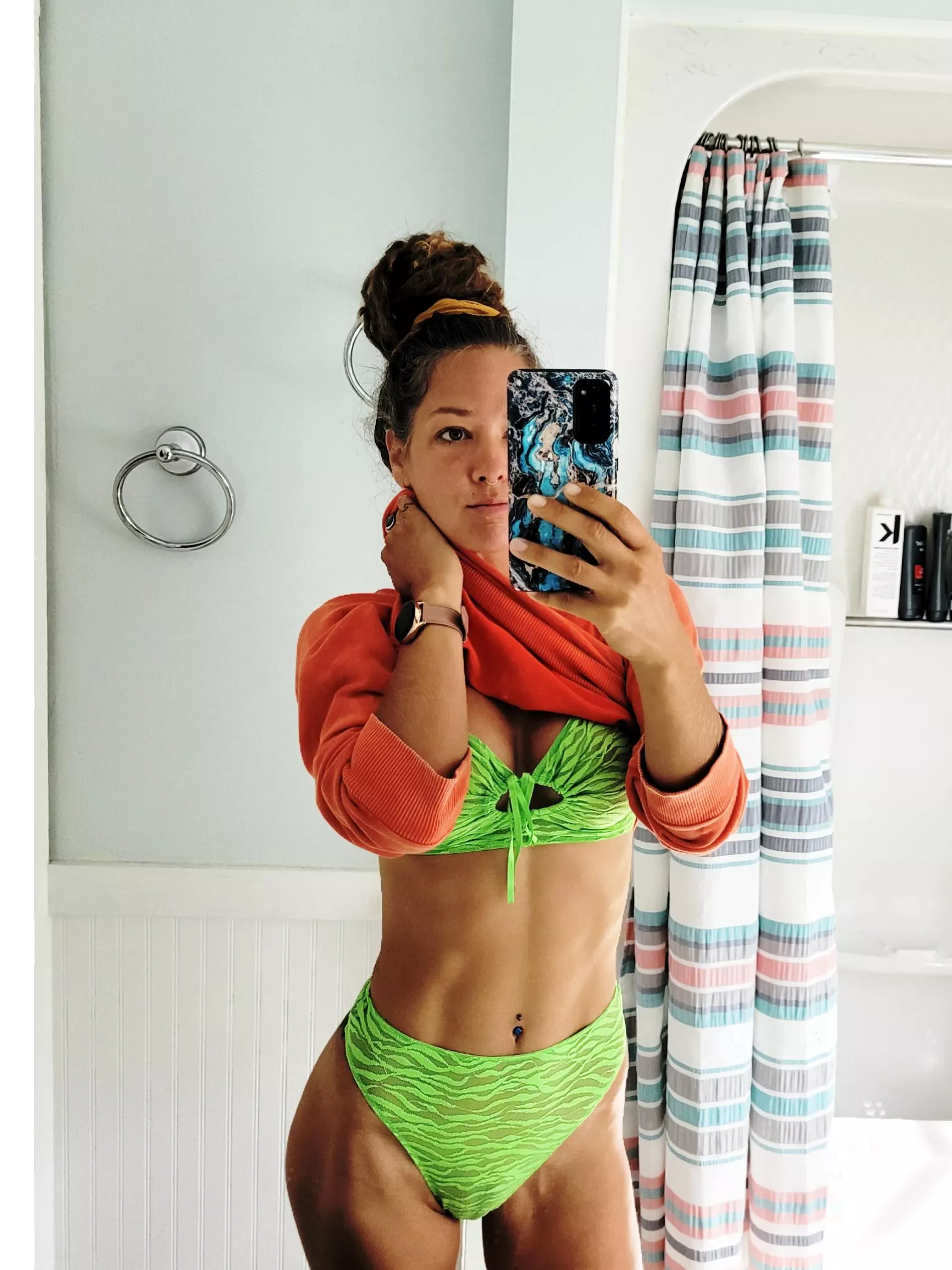 Alien vibes ? (f) (32)