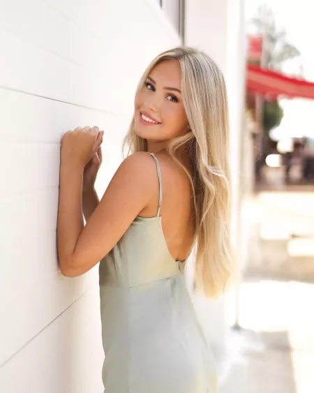 Alina Alina