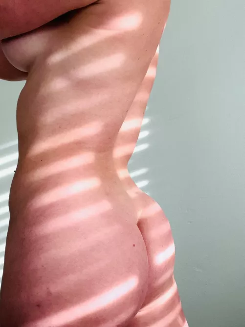 All [f]resh from a workout. Can you see the pump? 😏😘