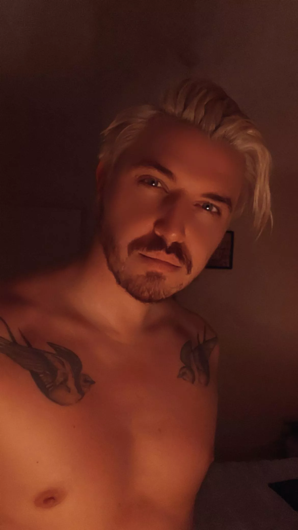 All gamed out today! Horror movie time!!!! Recommendations? 👻👻