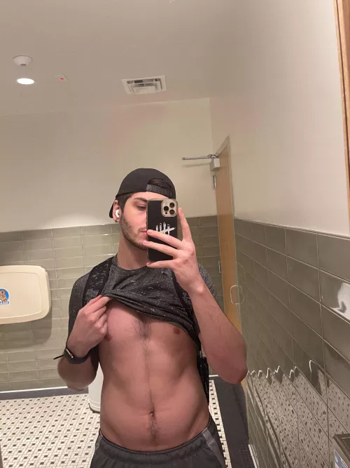 all I do is play video games, smoke, and workout ๐
 all I do is play video games, smoke, and workout ๐