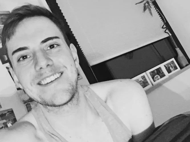 All smiles because you sorted by new. All smiles because you sorted by new.