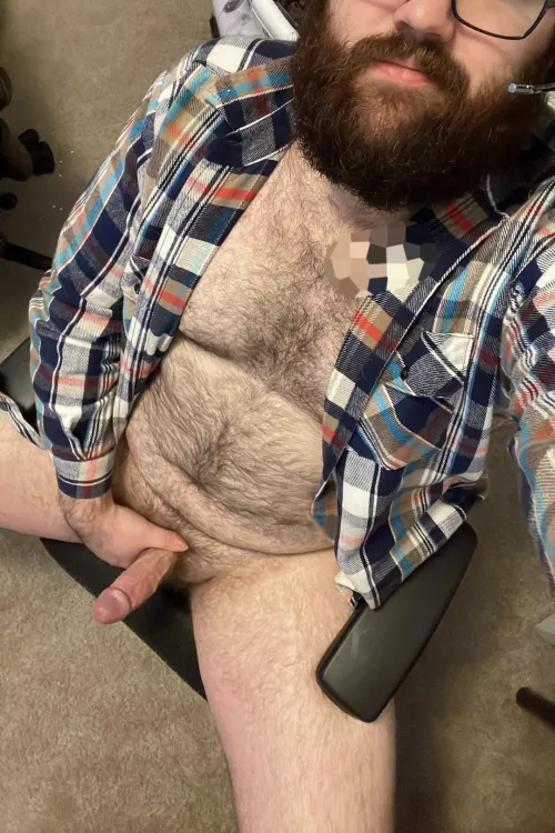 All that’s missing in this pic is you, on your knees between my legs All that’s missing in this pic is you, on your knees between my legs