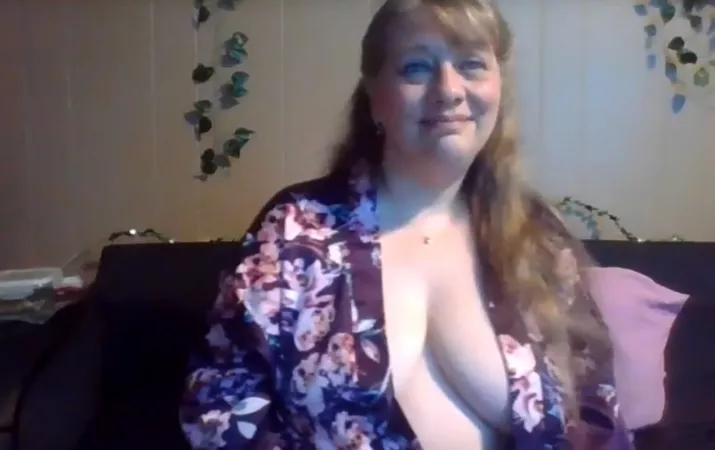 almost 51 year old Mature Canadian Gilf almost 51 year old Mature Canadian Gilf