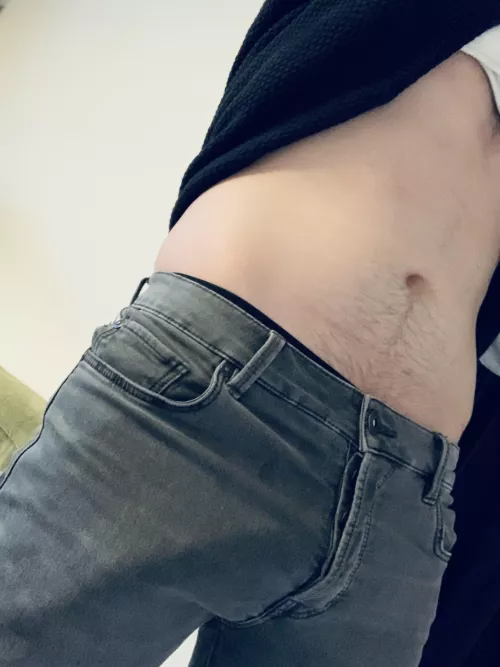 Almost impossible to hide Almost impossible to hide