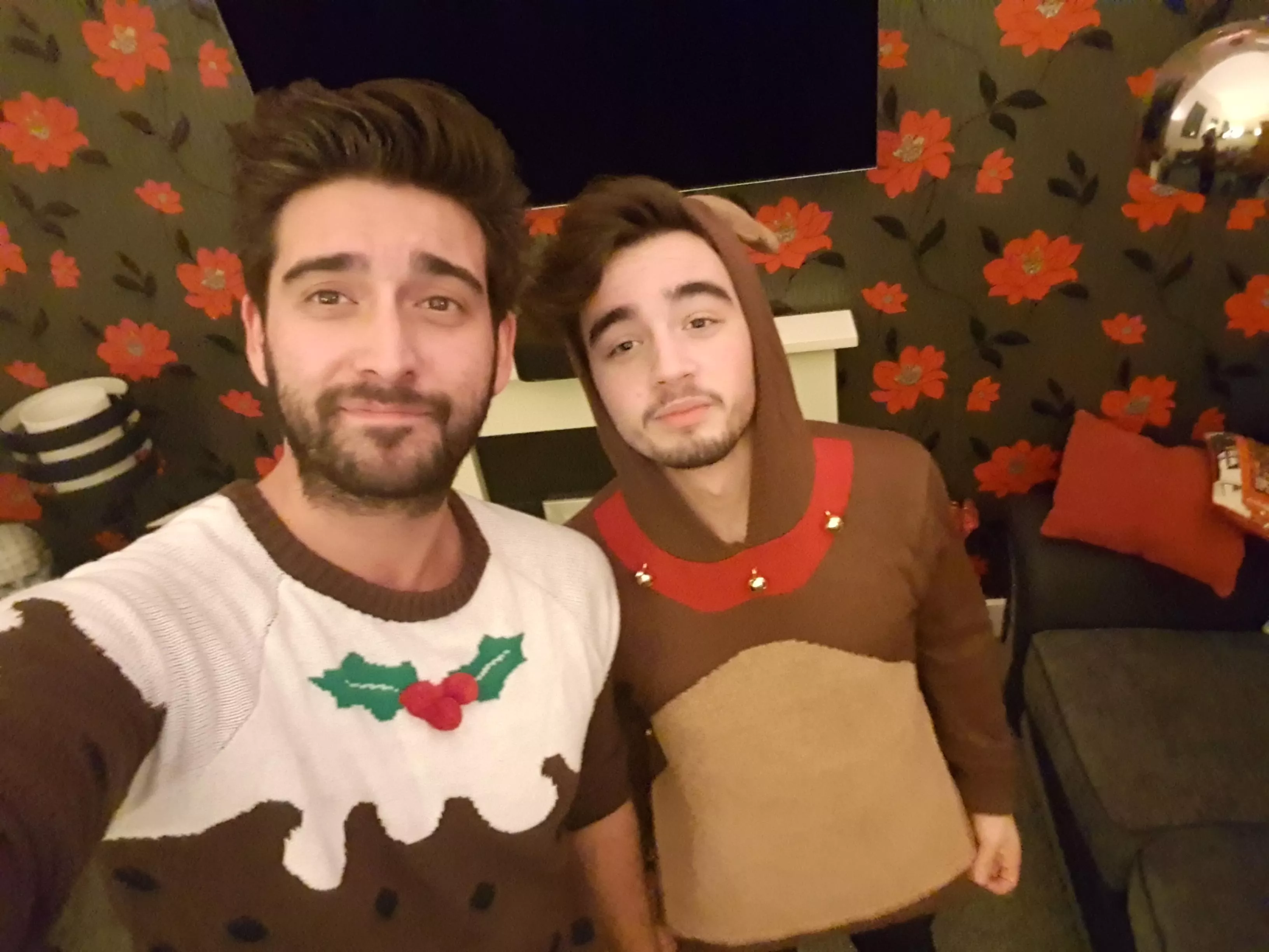 Alright boys. We need to shoot out a merry christmas to the whole community. Big love from us xx