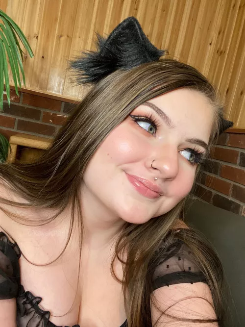 alternative catgirls ftw