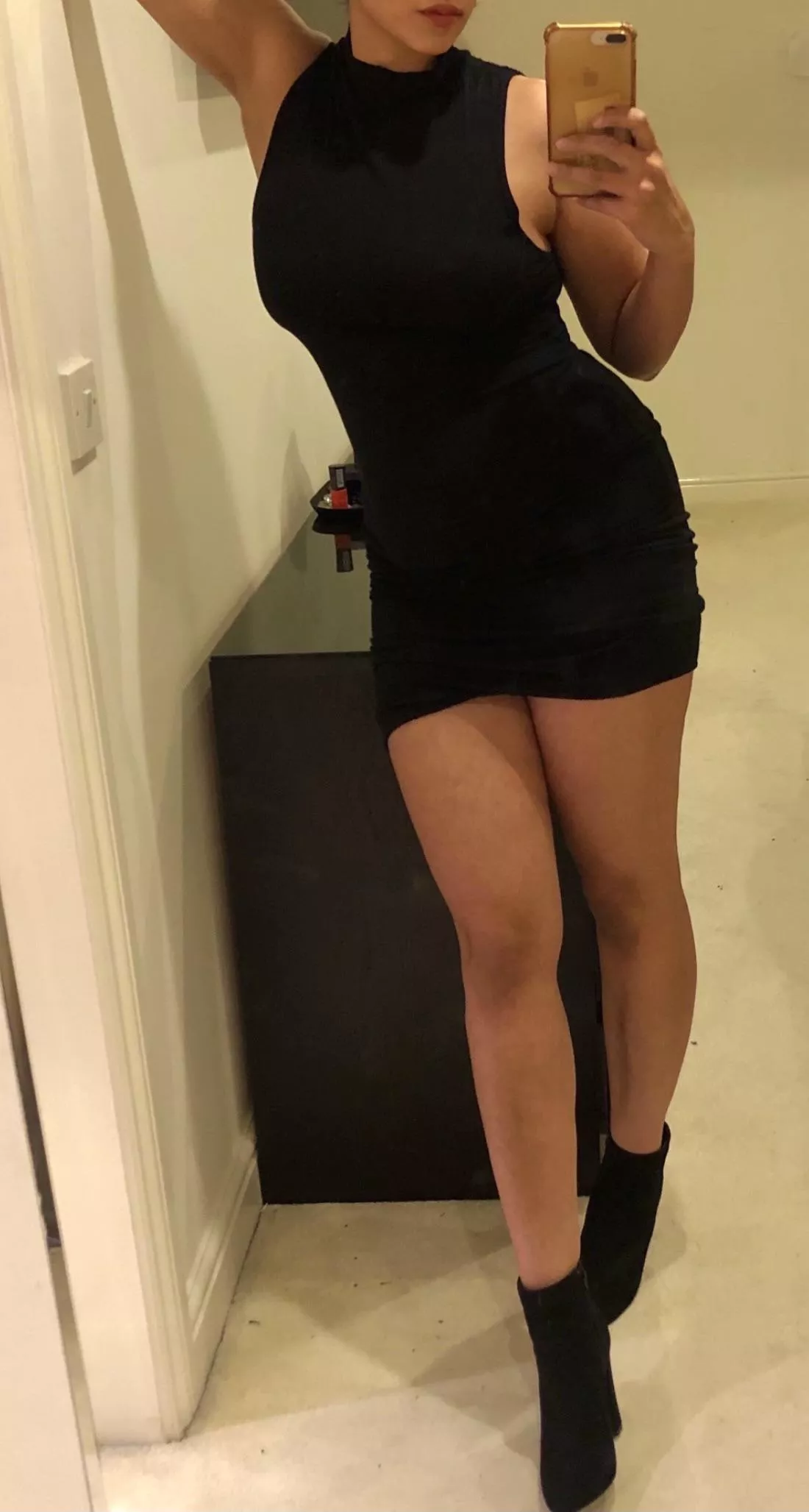 Always bet on black...🎰💋 British Asian Always bet on black...🎰💋 British Asian