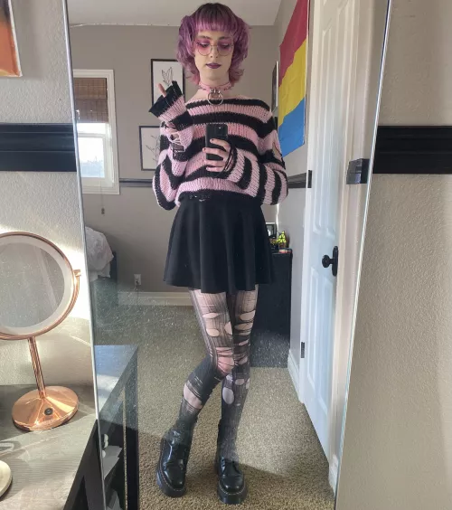 Always feel cute in this fit ?