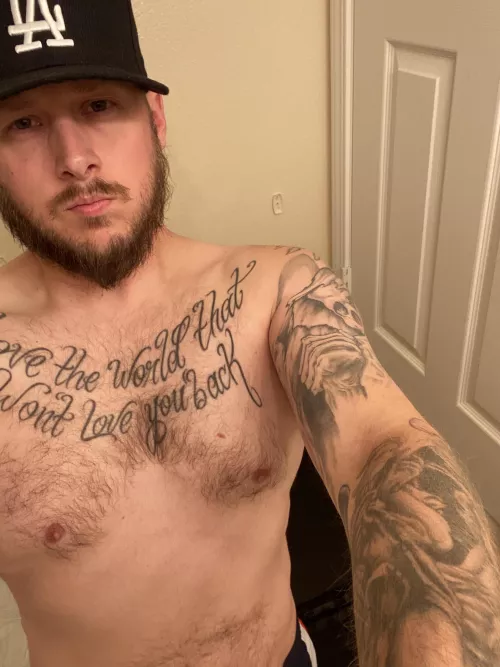 Always had confidence issues in my body that I need to get over. Trying to give myself a boost. Always had confidence issues in my body that I need to get over. Trying to give myself a boost.