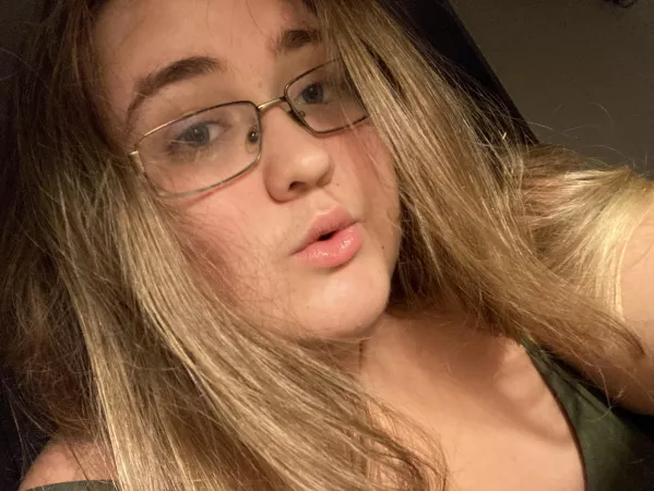 am i cute? 💖 am i cute? 💖