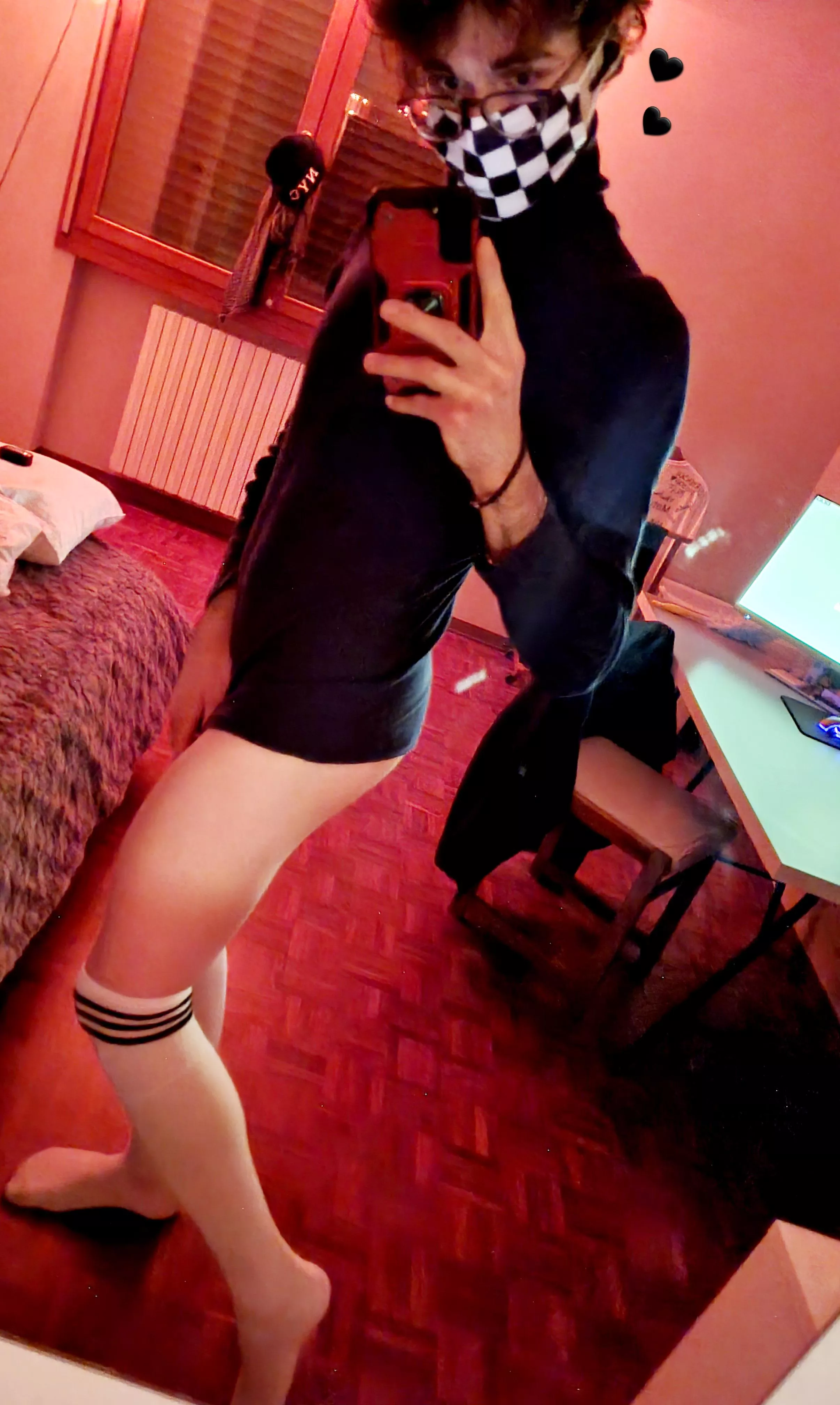 am i cute enough to be a femboy?😰