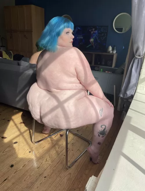 Am I glowing in the sunlight? ??