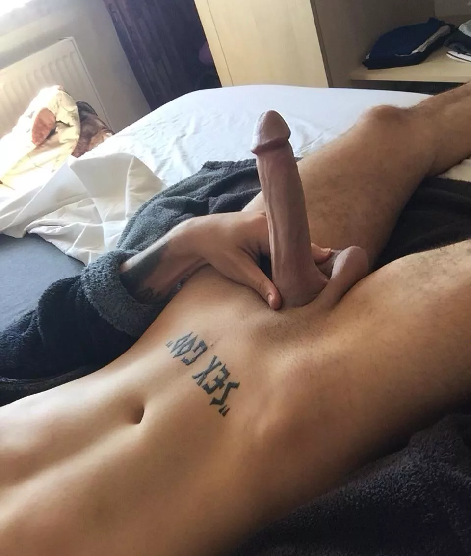 Am I HOT enough for you? 👅🔥