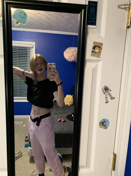 am i pretty?🥺😘 am i pretty?🥺😘