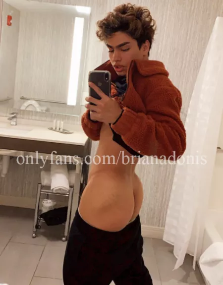 Am I pretty enough Daddy ๐ฅบ