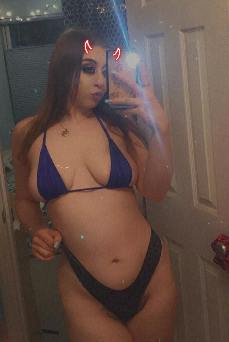 Am I pretty enough for you? [24F] [OC]