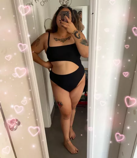 am i still hot non-nude? iโm hiding something.. am i still hot non-nude? iโm hiding something..