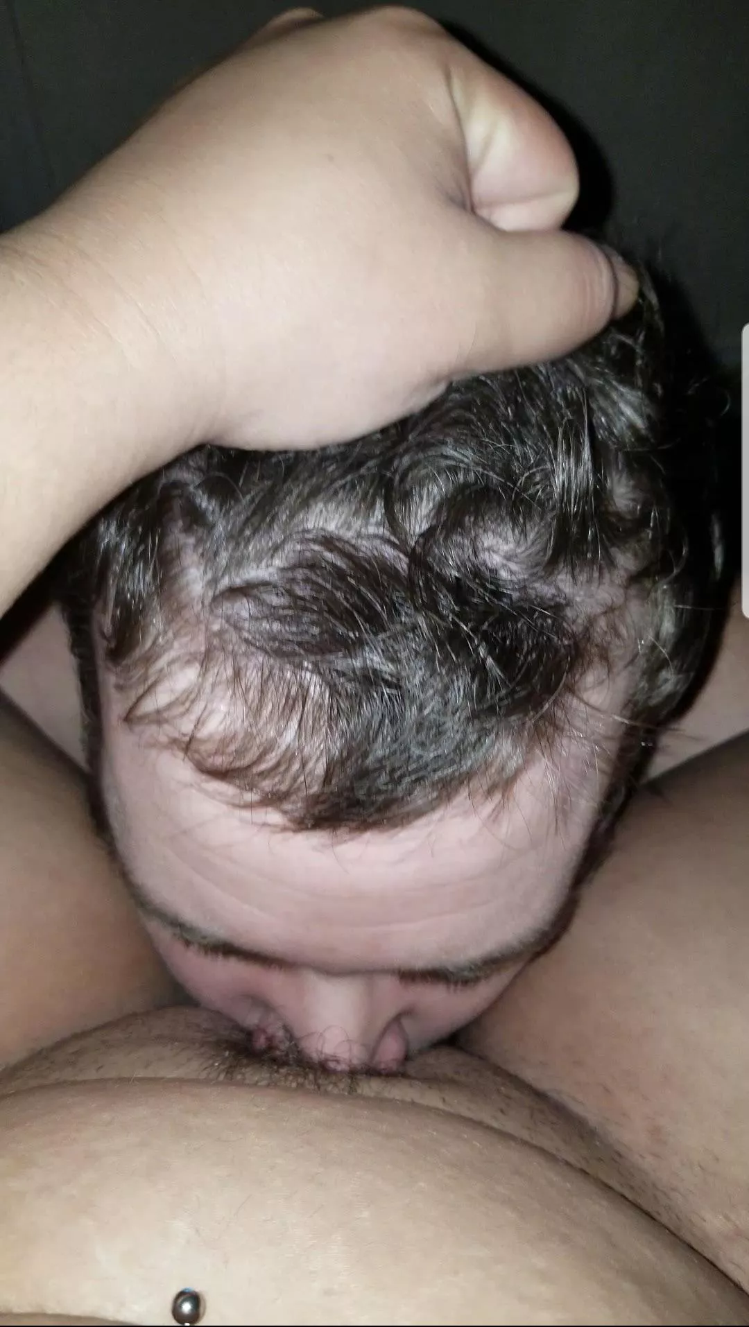 Am I the only one that grabs hair when getting eaten? Hubby loves it too ☺️