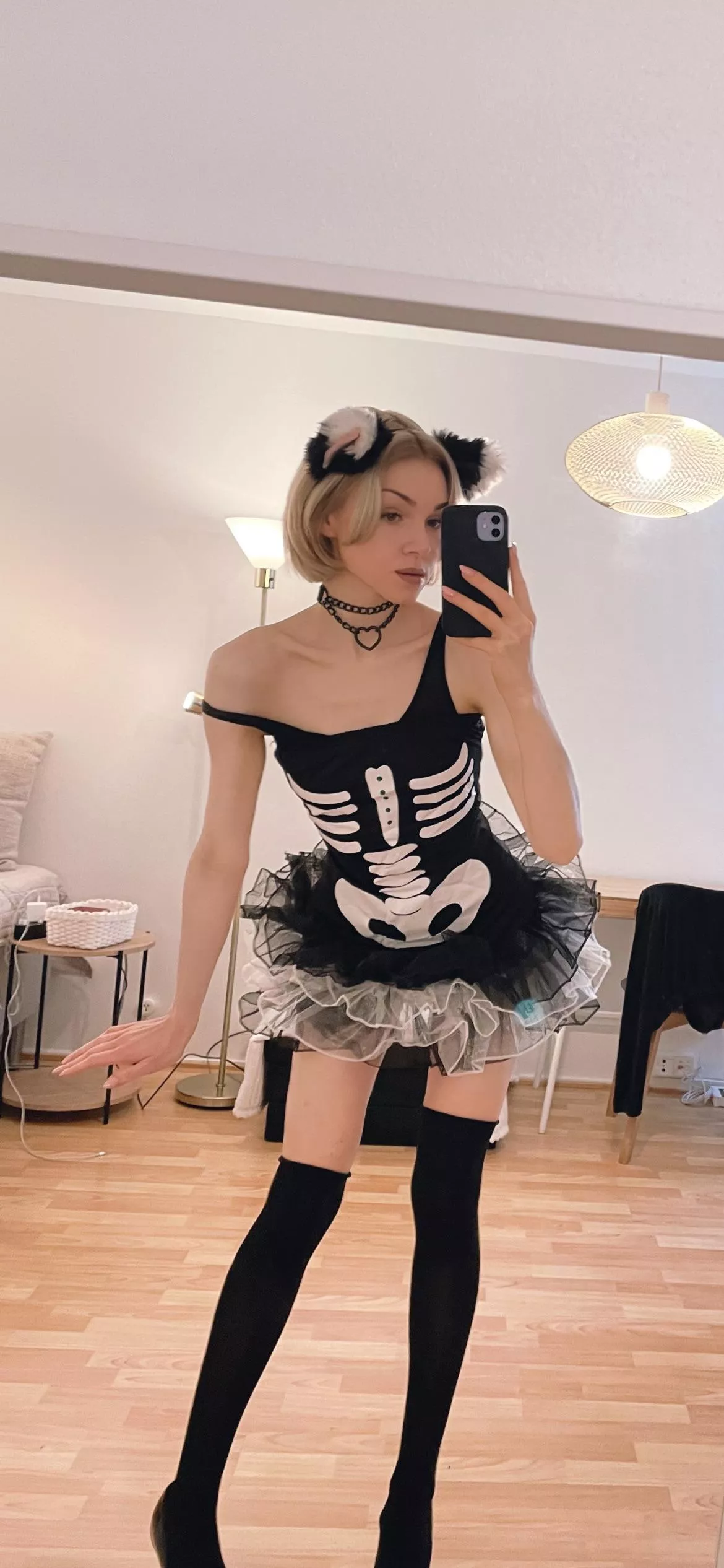 Am I too bony? Am I too bony?