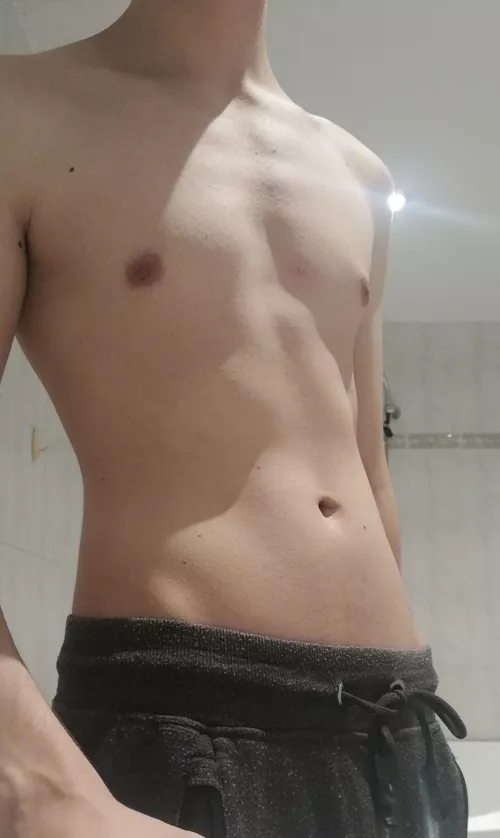 Am i Twink enough?