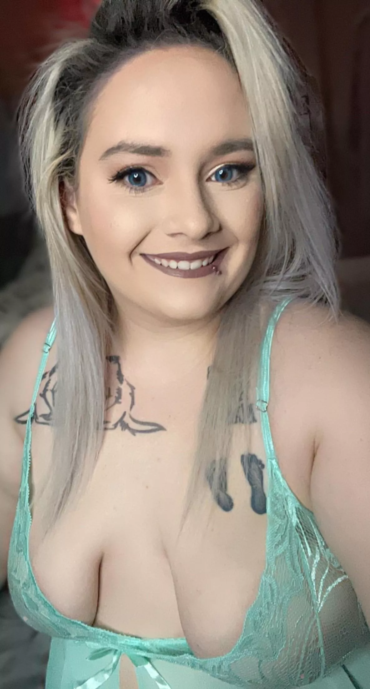 Am I your dream girl?