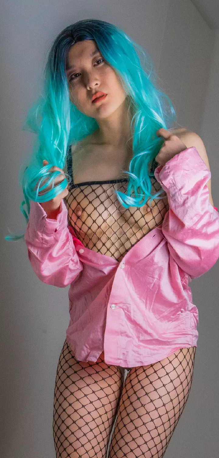 Am I your type of girl? Am I your type of girl?