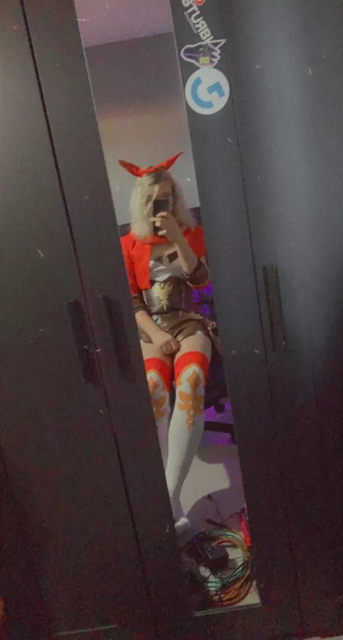 Amber but blonde because I don’t like wigs Amber but blonde because I don’t like wigs