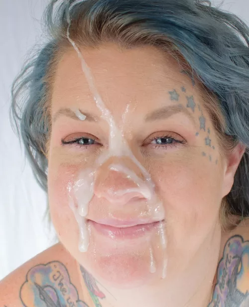 Amelia-Marie wearing her reward. [OC]