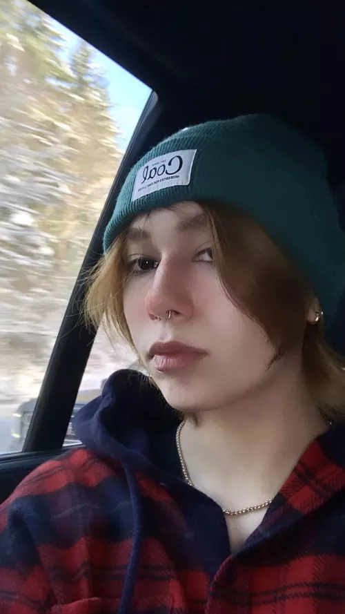 an early happy NYE from your local e-girlboy! an early happy NYE from your local e-girlboy!