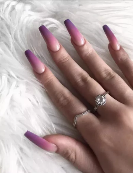 An older set of nails that i had! What do you think? DMs are welcomed ๐