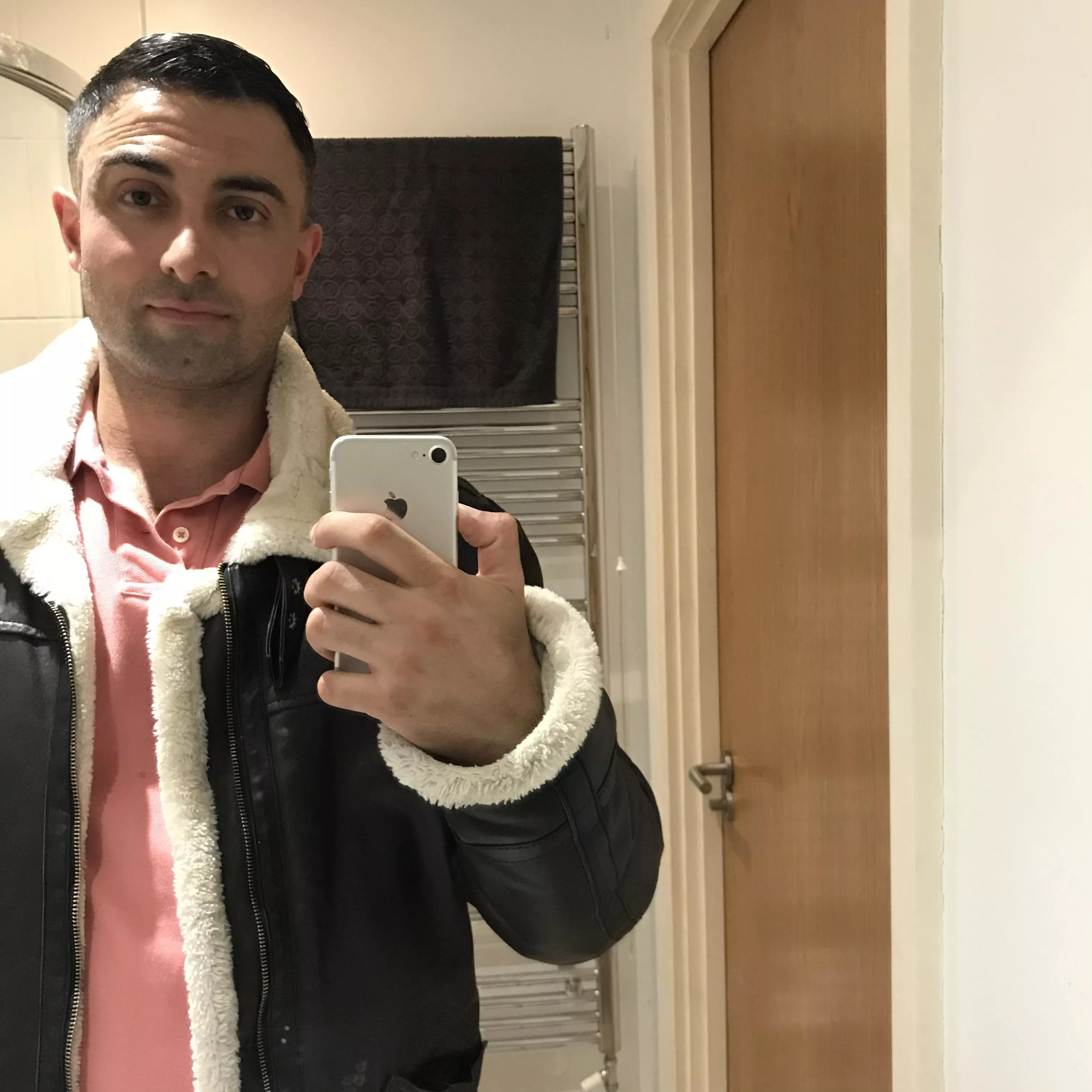 And just like that!…42 Earth orbits of the Sun completed today. Thank you, Mum, miss you my angel.👩‍👦🥳♒️ #HappyBirthday