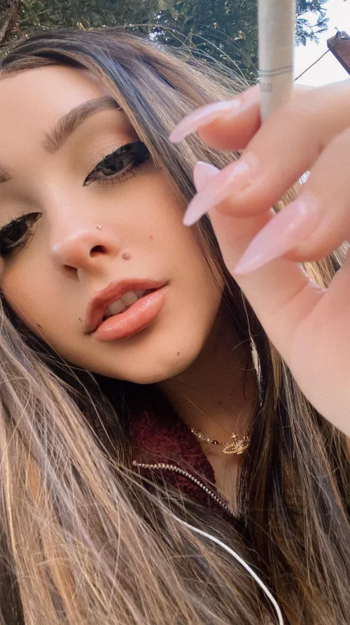 Another day, another pack of cigarettes! Goodnight π€