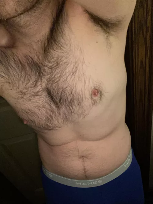 Another day, another shirtless selfie π
