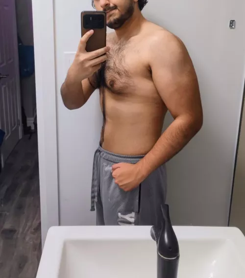 Another day, another workout selfie 🙃