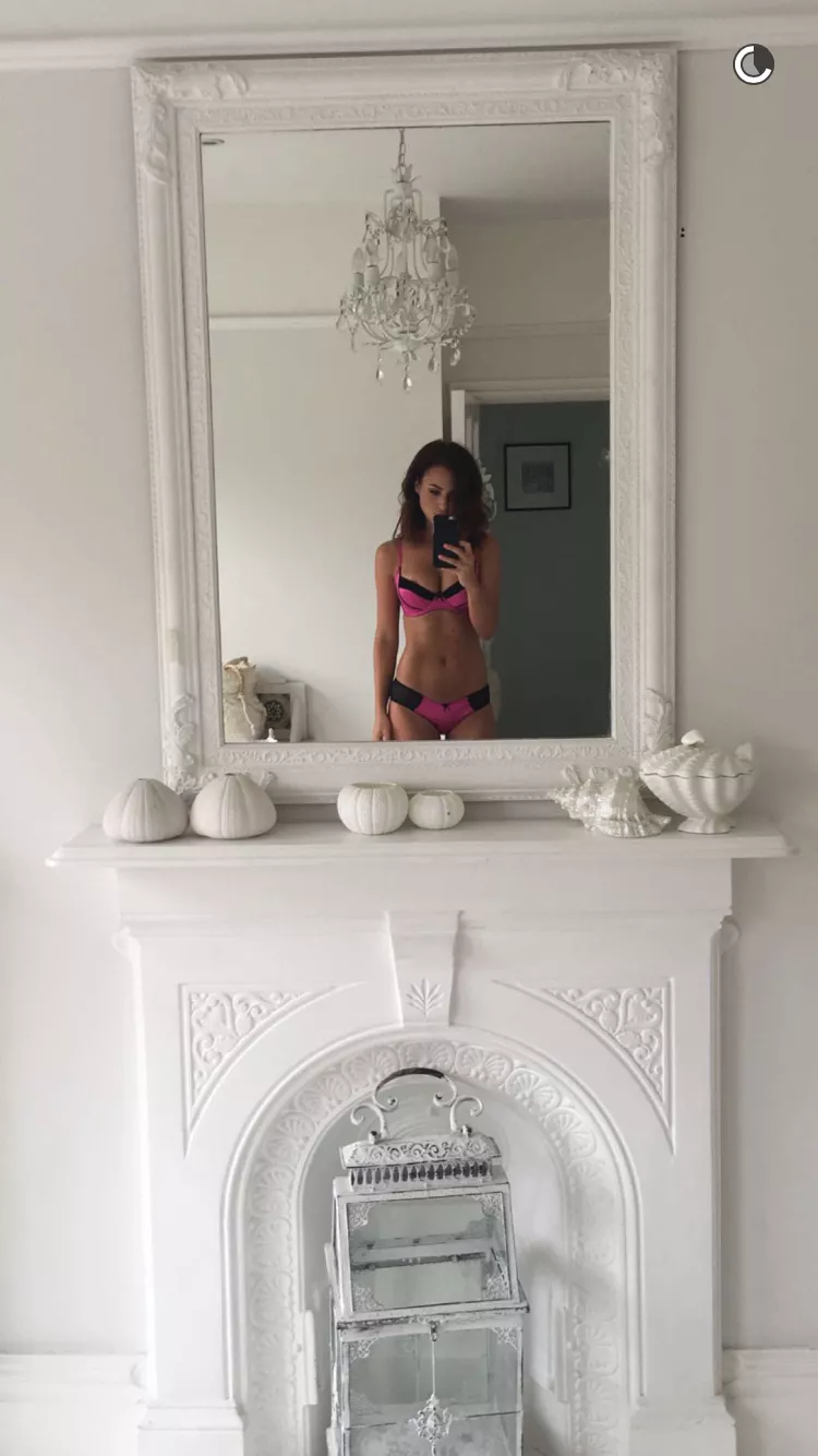 Another mirror shot because she's outrageously hot Another mirror shot because she's outrageously hot