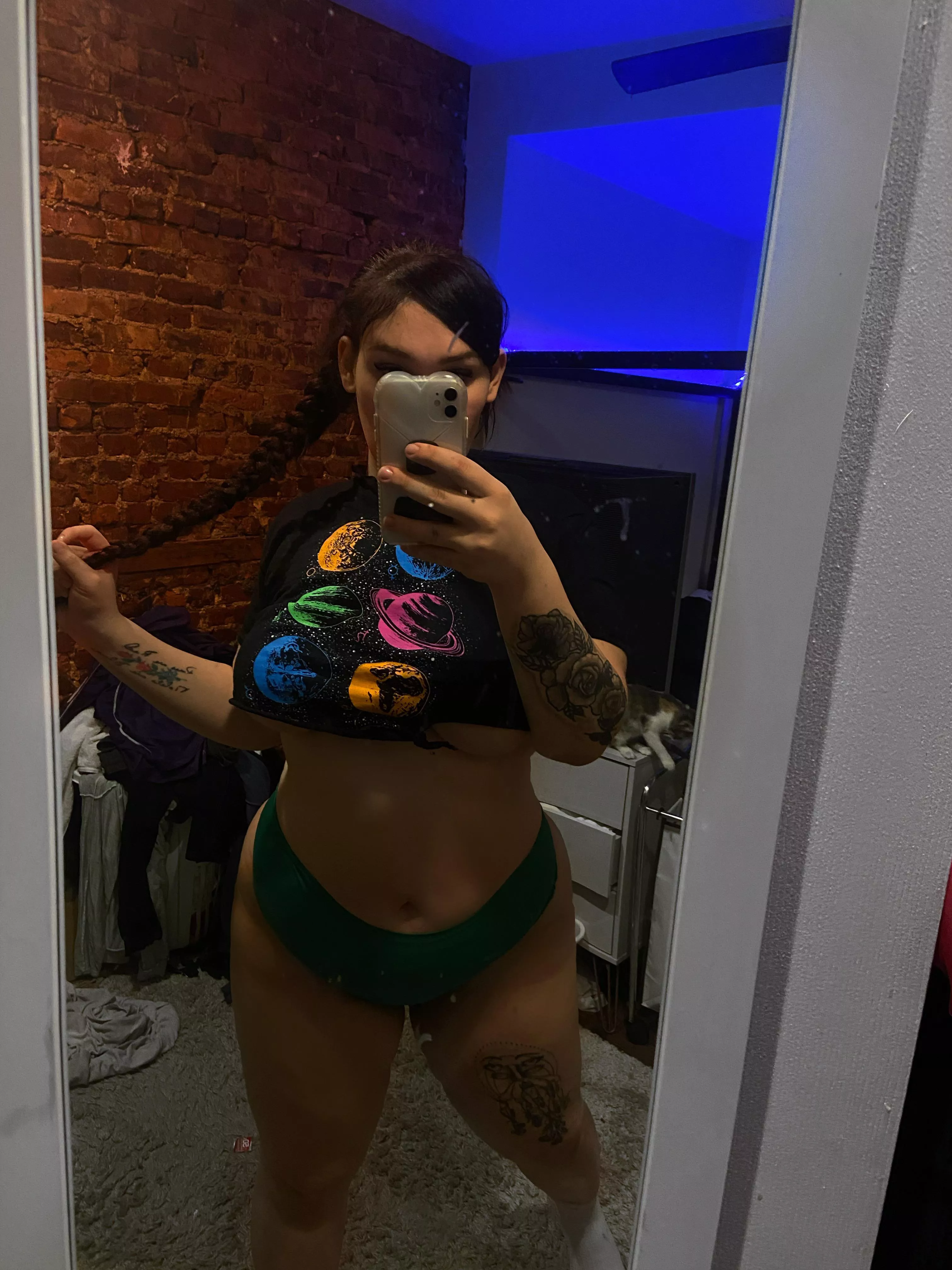 Another morning i woke up without my girl dick in your mouth😐