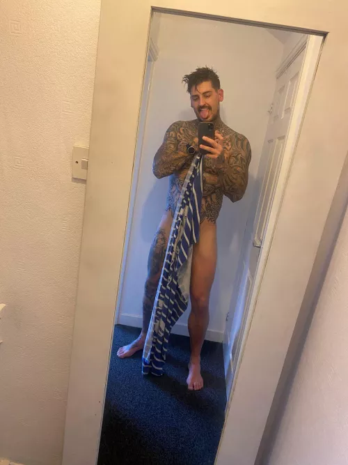 Another one of those towel pictures (39)