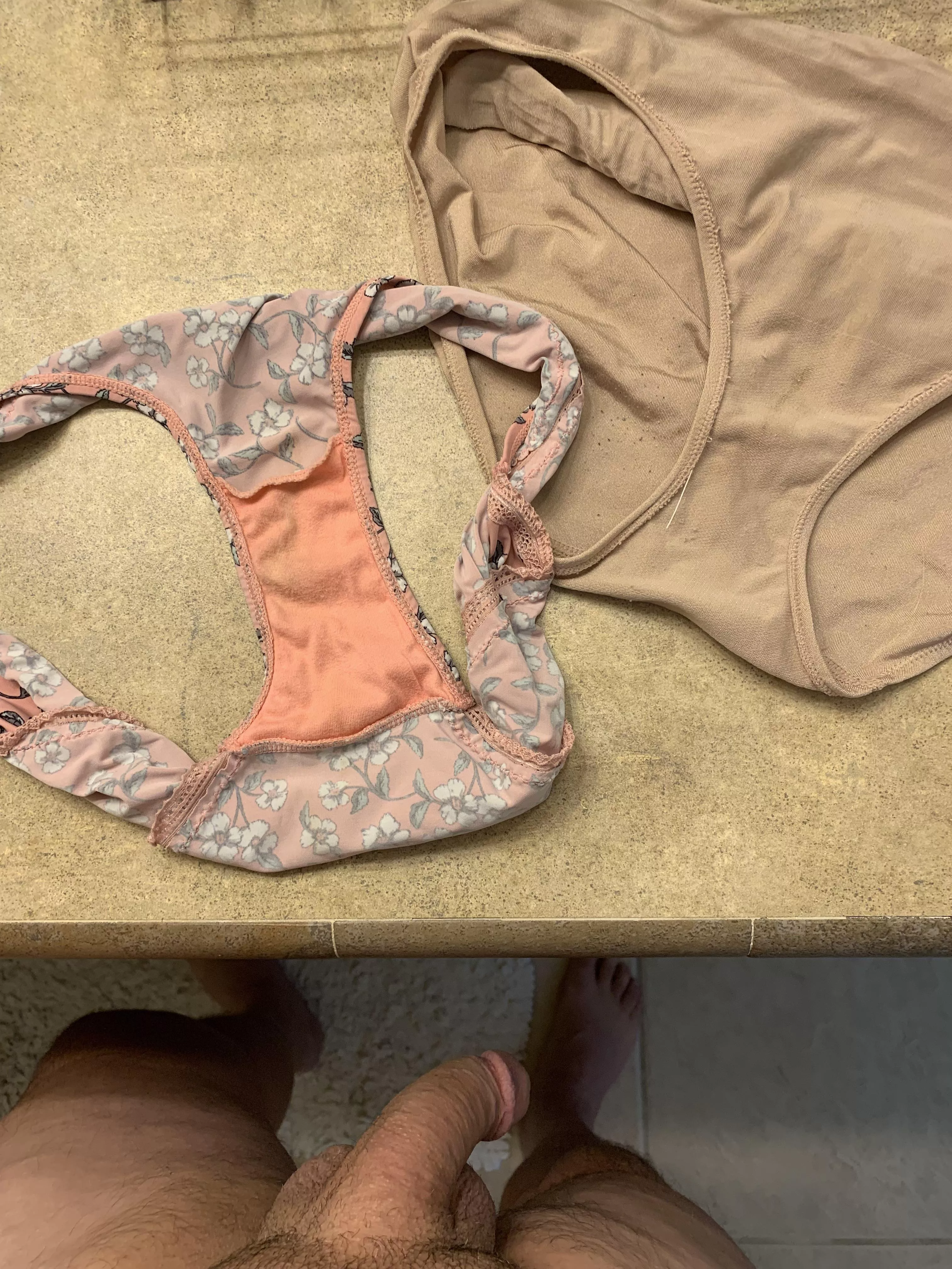 Another set…post morning bike ride, afternoon work panties 👅