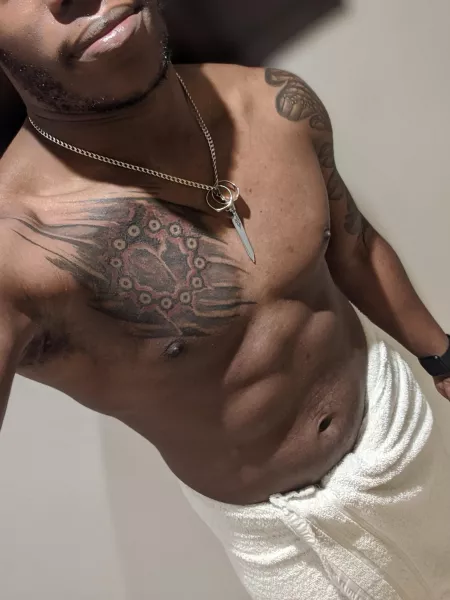 Another shower fresh pic... π